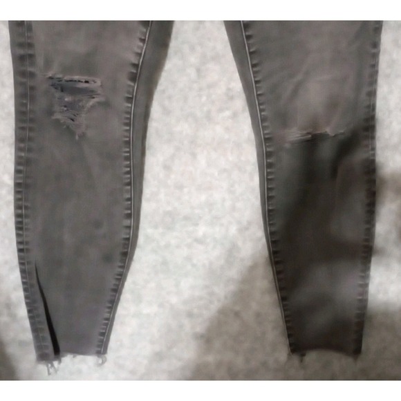 Madewell Jeans Sz 26 Black 9 Inch High Rise Skinny Distressed Raw Hem Light Wash - Picture 7 of 16